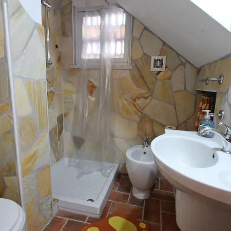 Casa Luigi Holiday home *